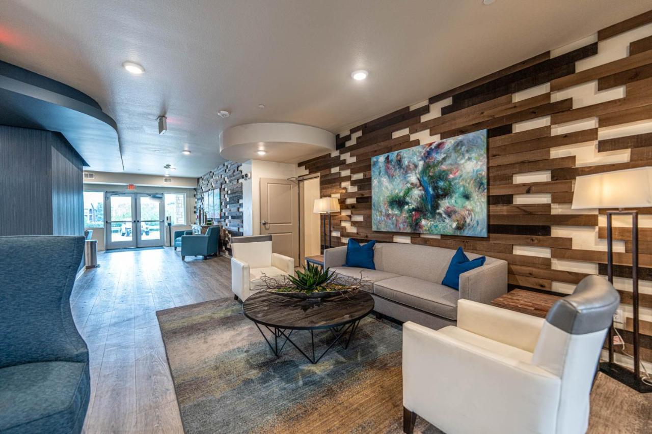 Soka Suites Dallas - Las Colinas Irving Exterior foto