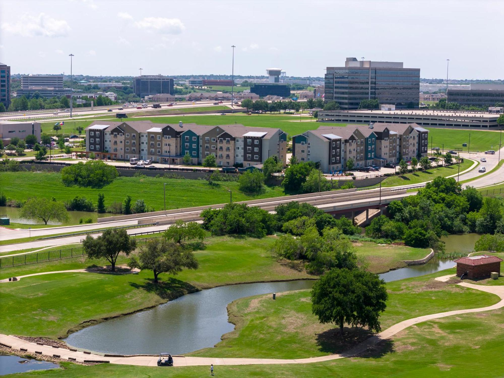 Soka Suites Dallas - Las Colinas Irving Exterior foto